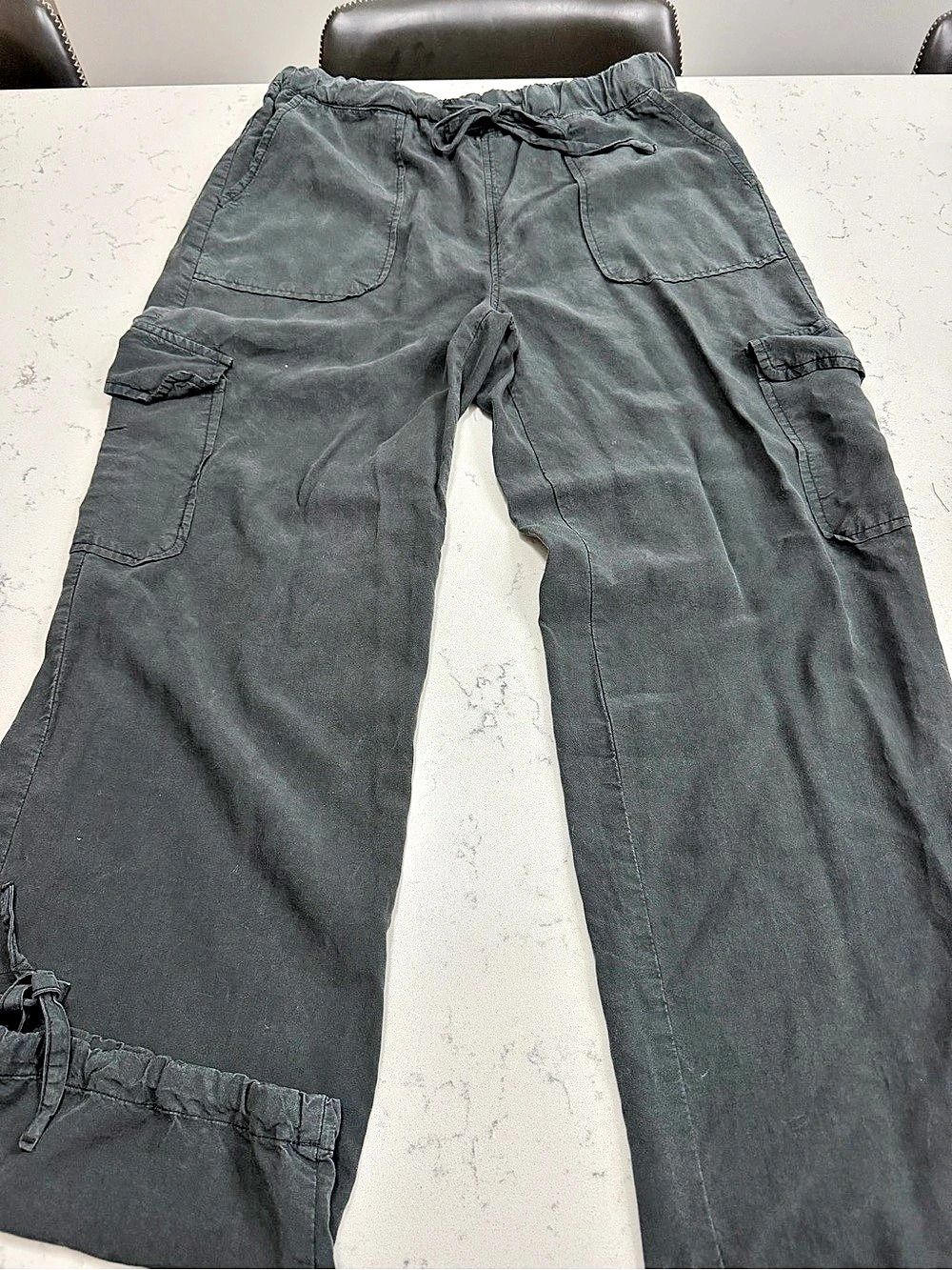 Thread & Supply Cargo Jogger Pants in Gray Size Medium
